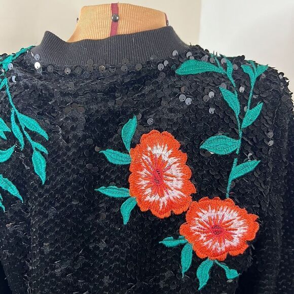 NWT Gianni Bini Sequin Zip Jacket with Floral Embroidery - Size Small - Picture 10 of 15